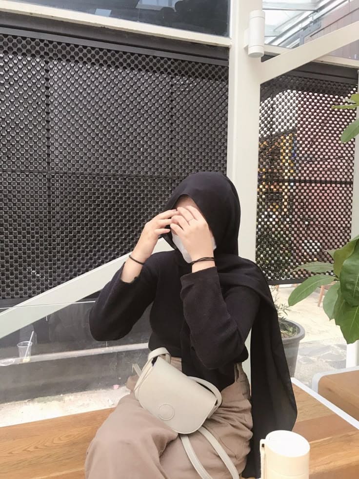 Dini Suhartini
